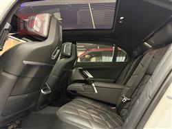 بي ام دبليو الفئة 7